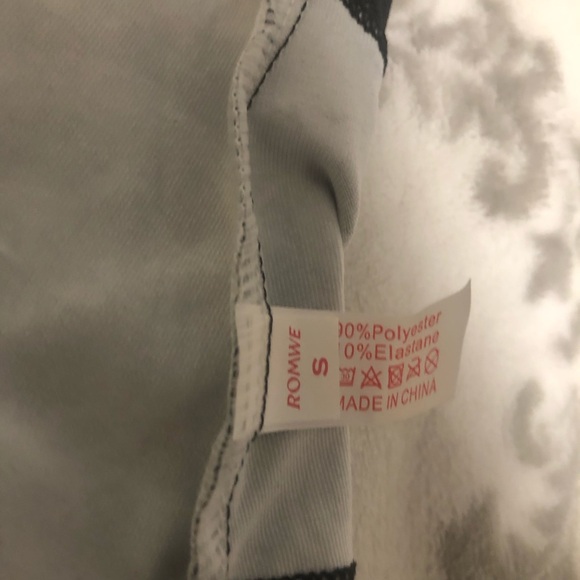 ROMWE Skull, Rose, & Star Underwear, Pack of 3 - Picture 10 of 10